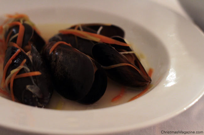 steamed mussels, New Year's Eve
