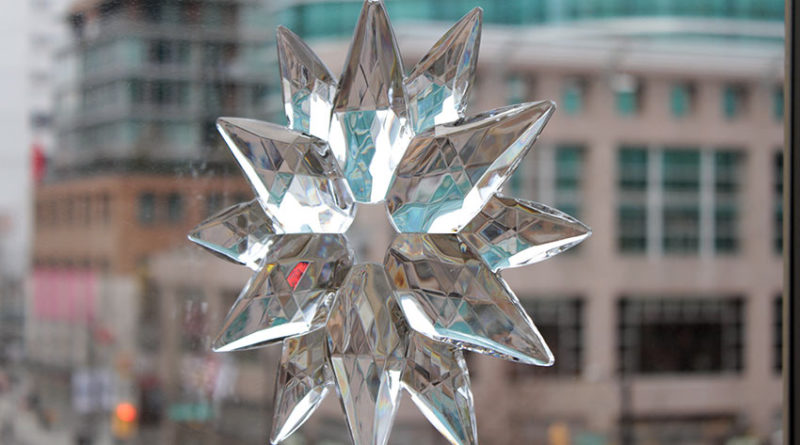 glass star in window