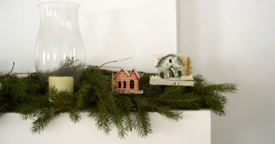 paper houses on mantle