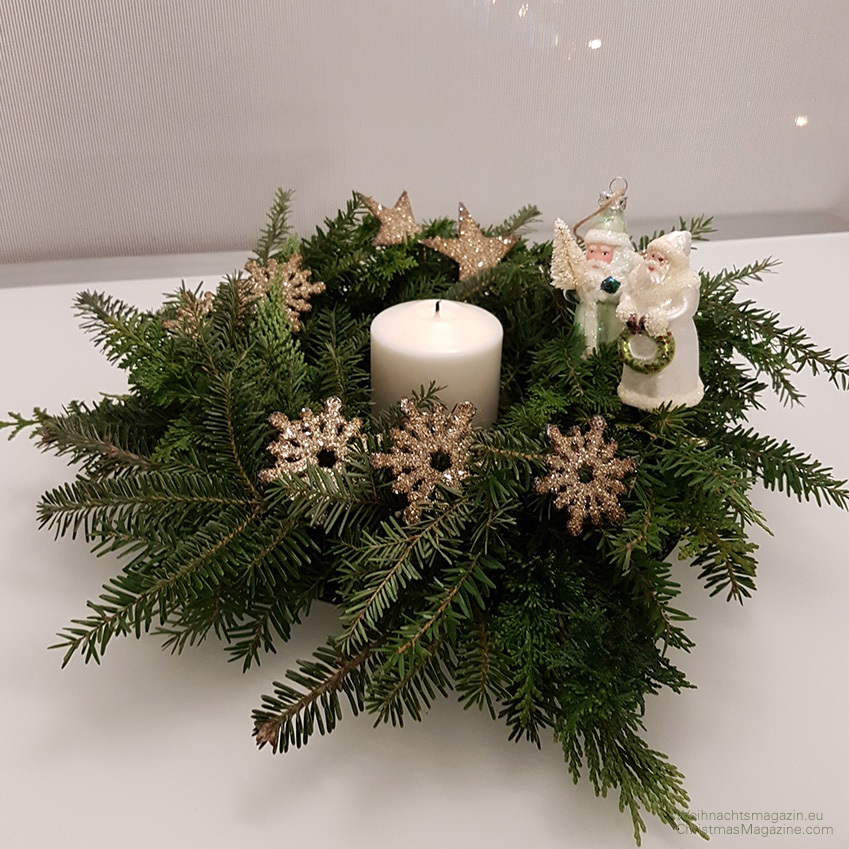 Christmas wreath, silver German glass glitter snow flakes