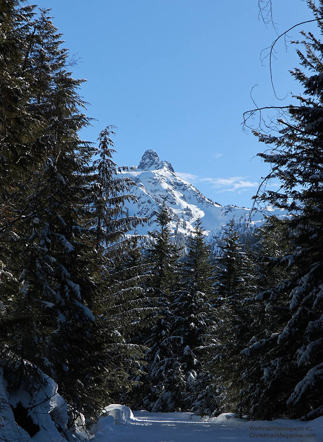 Squamish, British Columbia, mountain, snow