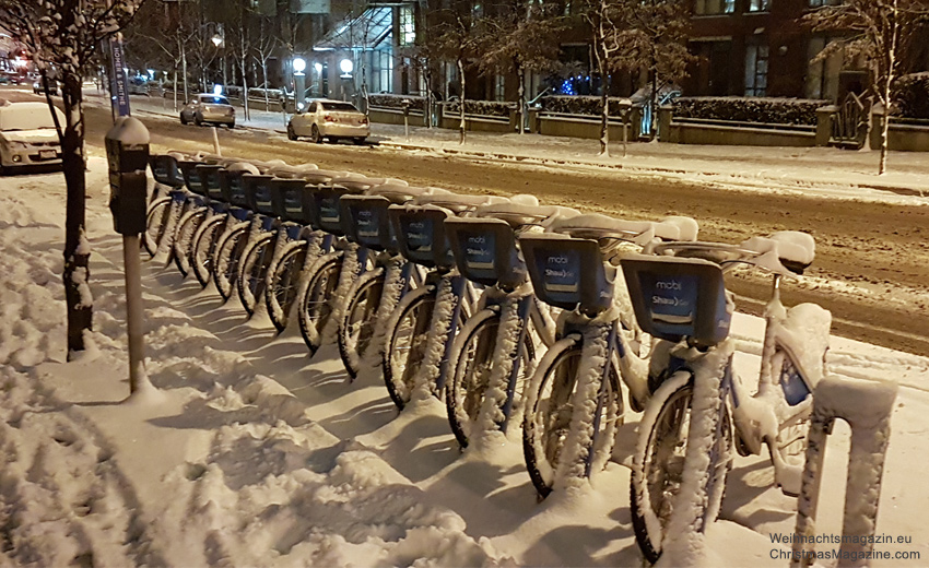 Vancouver, winter, snow, British Columbia, Canada, downtown, bikes