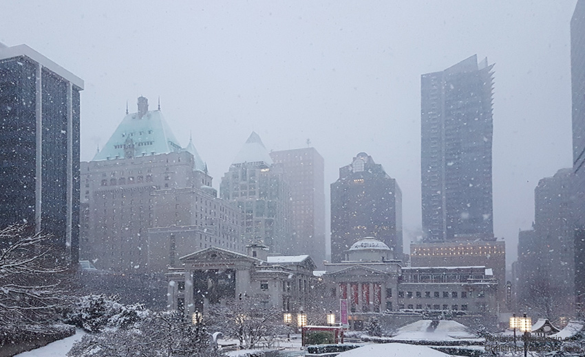 Vancouver, winter, snow, British Columbia, Canada, downtown, Vancouver Art Gallery