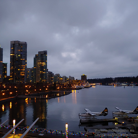 Coal Harbour, Vancouver, blue hour, Christmas market