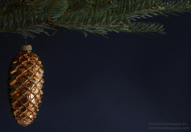 Christmas ornament, glass pinecone