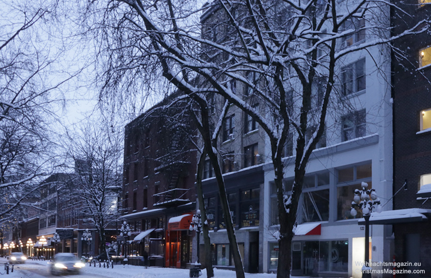 Gastown in Winter, British Columbia, snow