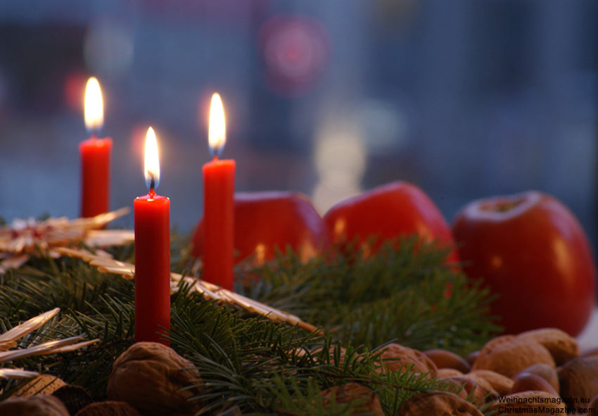 rustic Christmas table decor, candles, apples, nuts, mandarins