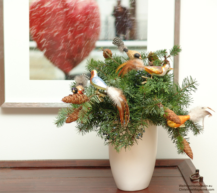 Christmas ornament, birds, Christmas vase
