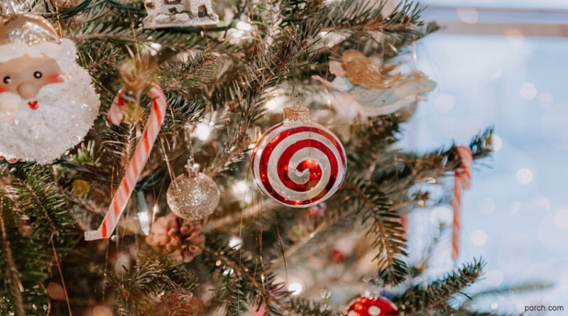 decorated Christmas tree