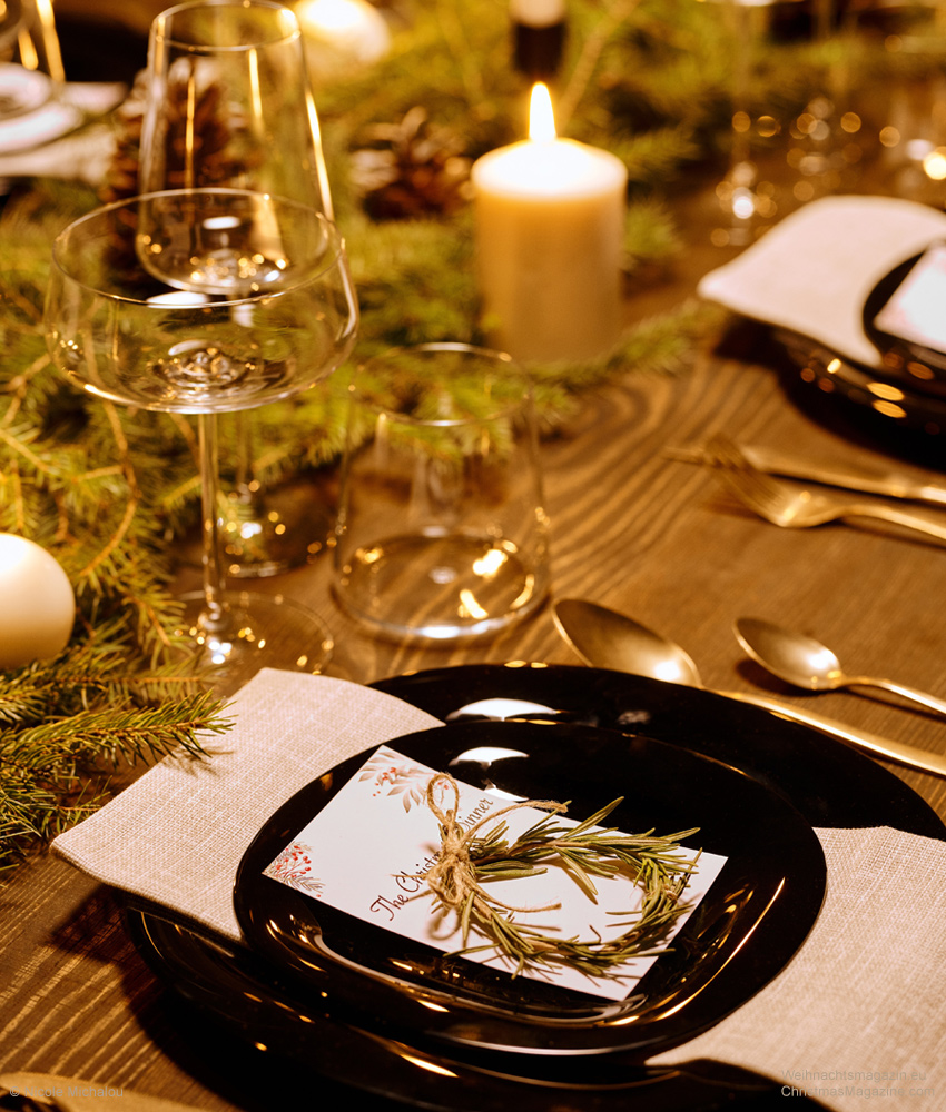forest inspired Christmas table setting, festive ambiance