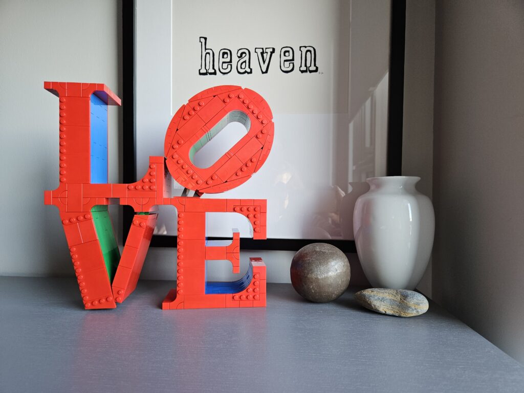 LOVE by Robert Indiana, Lego set